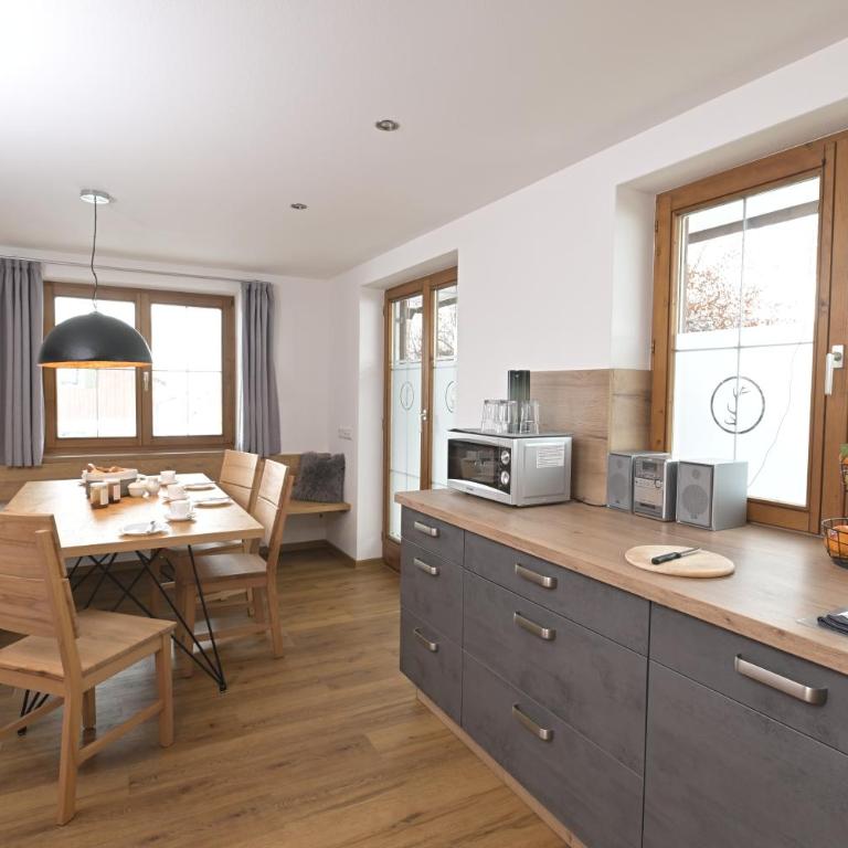 Landhaus Hirsch - Apartment mit 2 Schlafzimmern - 1