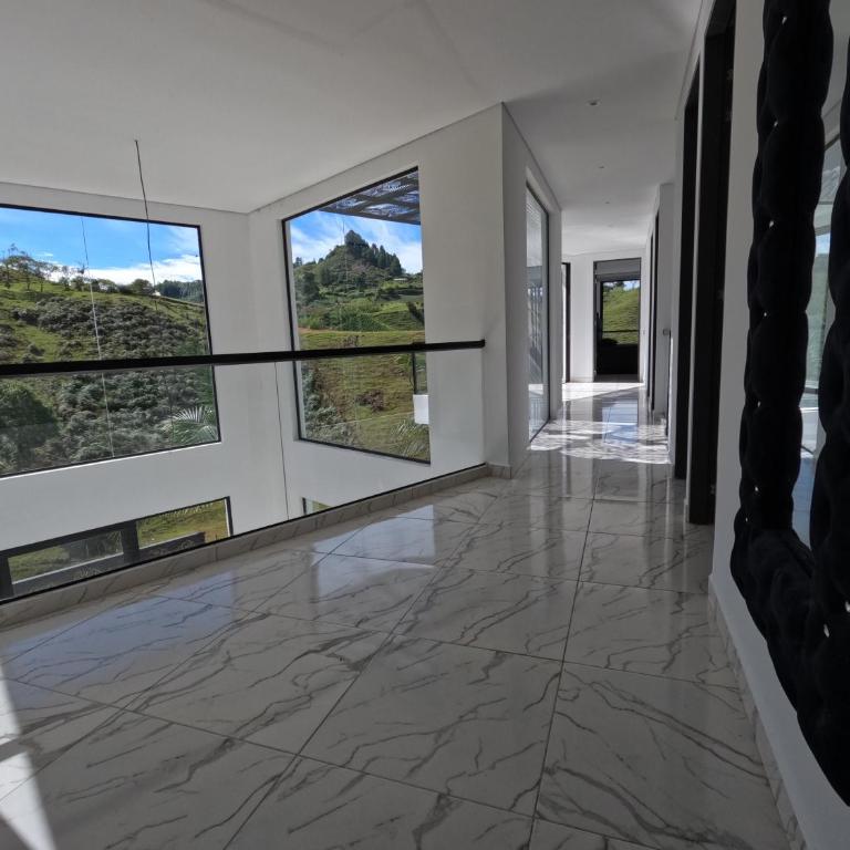 Finca Las palmas Guatape - Casa de 5 dormitorios - 4