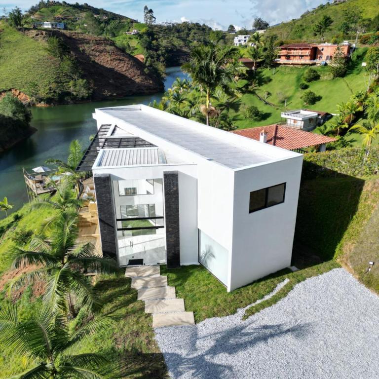Finca Las palmas Guatape - Casa de 5 dormitorios - 1