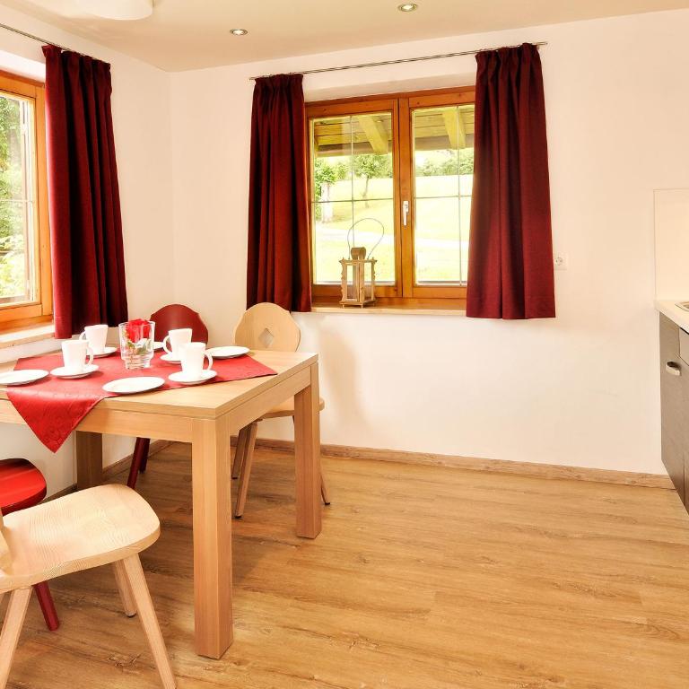Landhaus Hirsch - Apartment mit 1 Schlafzimmer - 5