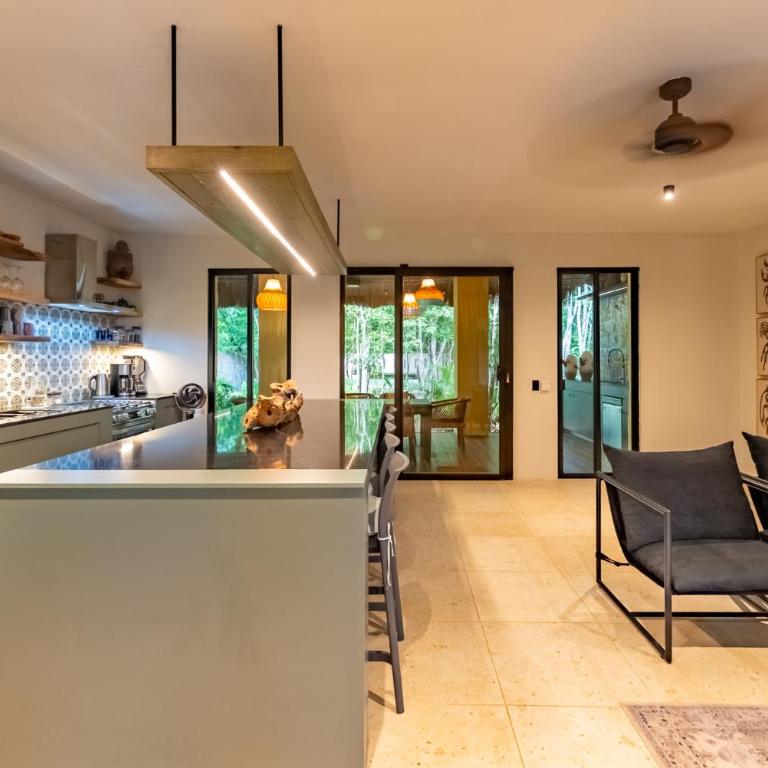 La Cueva de Piedra - Three-Bedroom Villa - 17