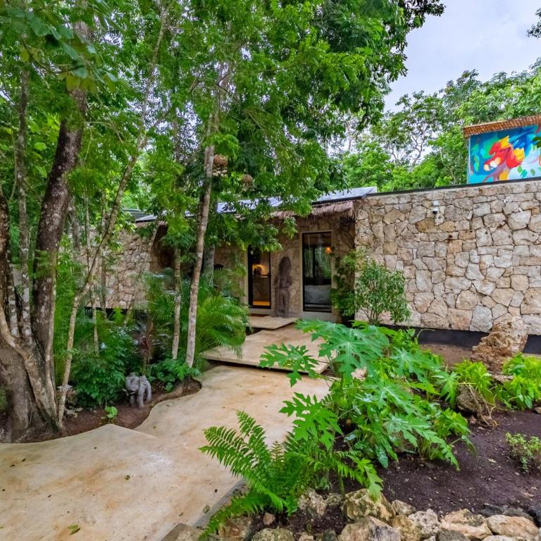 La Cueva de Piedra - Three-Bedroom Villa - 20