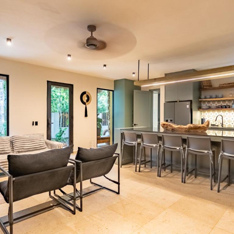 La Cueva de Piedra - Three-Bedroom Villa - 22