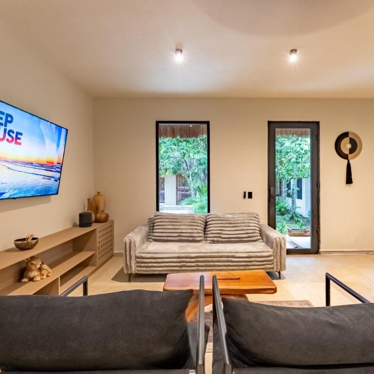 La Cueva de Piedra - Three-Bedroom Villa - 26