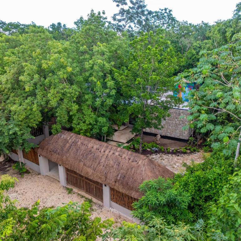 La Cueva de Piedra - Three-Bedroom Villa - 33