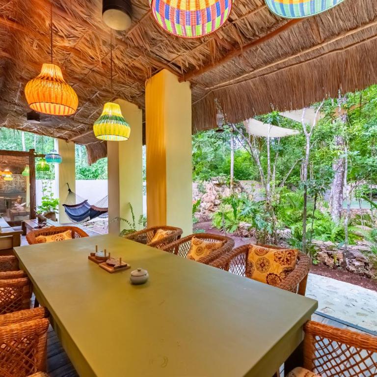 La Cueva de Piedra - Three-Bedroom Villa - 44