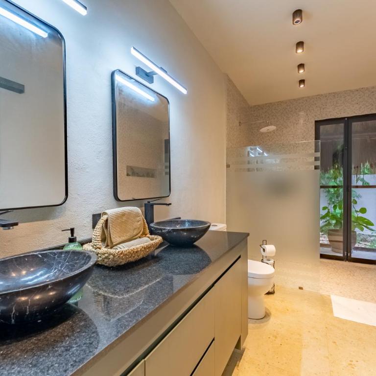 La Cueva de Piedra - Three-Bedroom Villa - 69