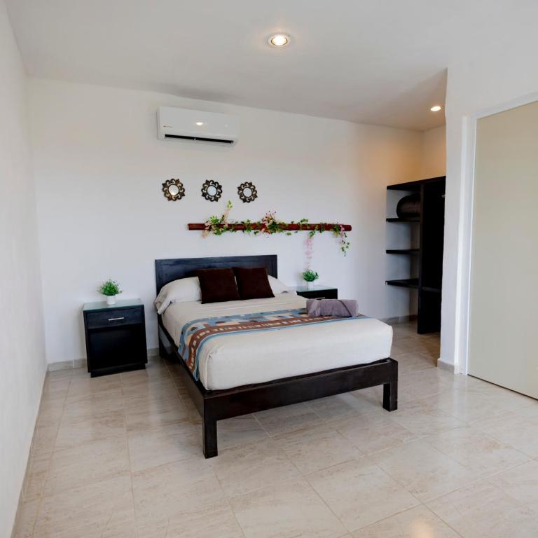 Puerto Morelos Hotel Las Palmas - Near the beach - Double Room - 4