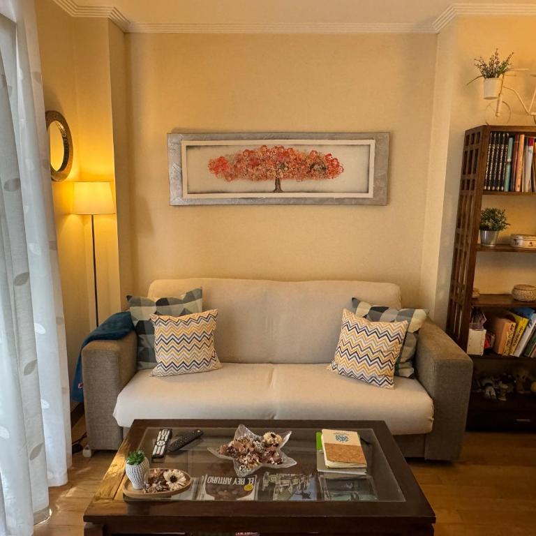 Centrica Suite de Lujo Parking Incluido - Apartamento de 1 dormitorio - 2