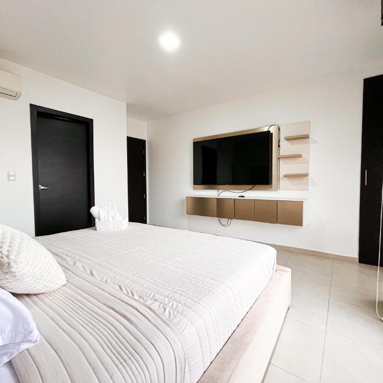 Casa con Piscina Privada, Asadero Bbq y 4 cuartos en Guayaquil - Villa - 13