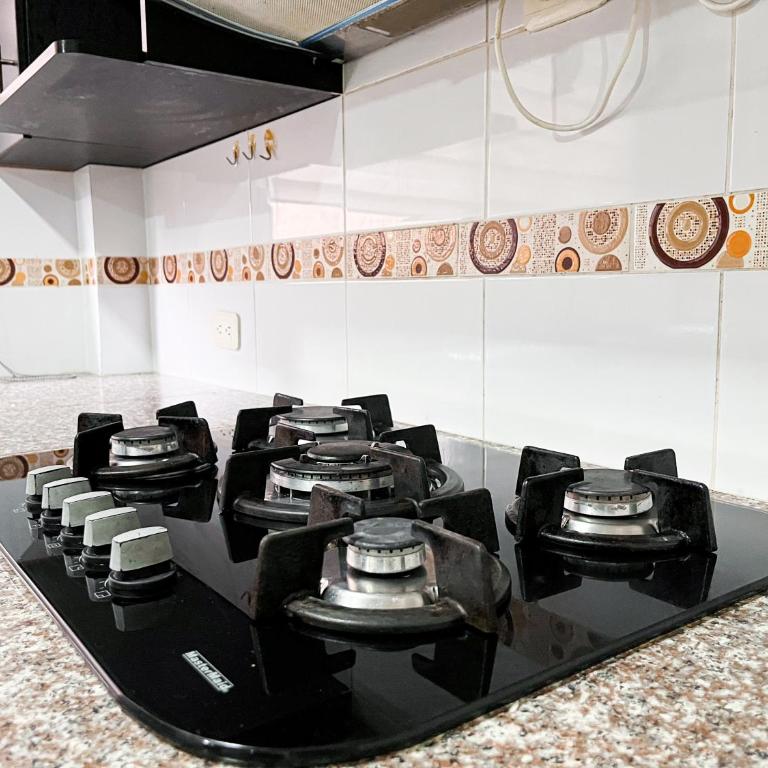 Casa con Piscina Privada, Asadero Bbq y 4 cuartos en Guayaquil - Villa - 7