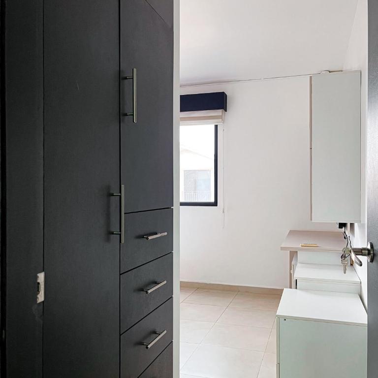 Casa con Piscina Privada, Asadero Bbq y 4 cuartos en Guayaquil - Villa - 60