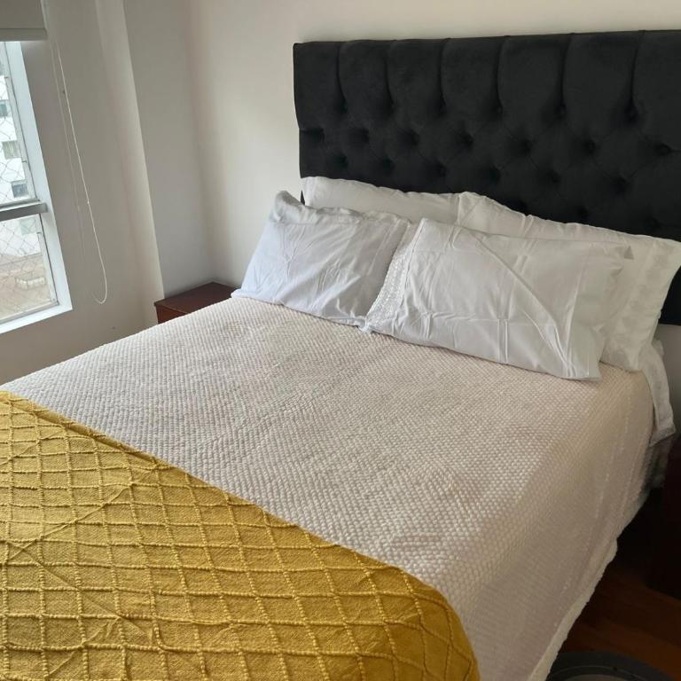 Bello Departmento - Miraflores - Habitación Doble con baño privado - 2