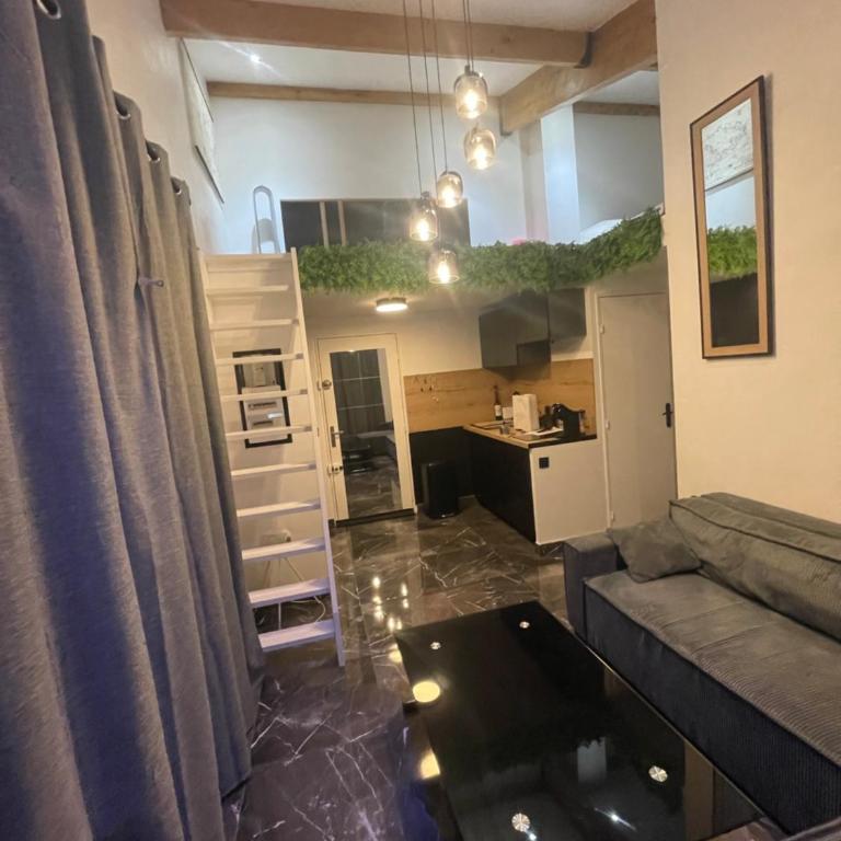 Charmant appartement 2 à 5personnes avec piscine à Fréjus - Apartment mit 2 Schlafzimmern - 2
