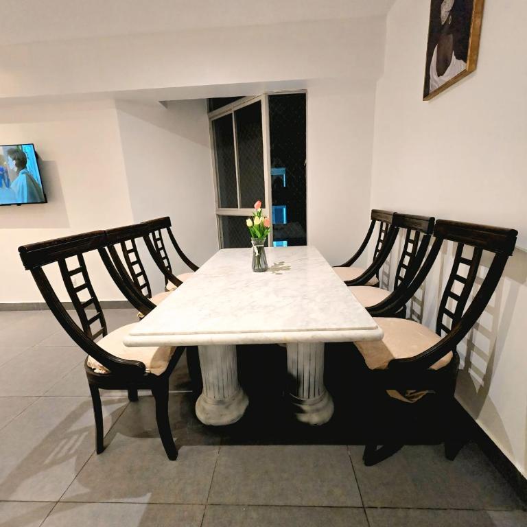 Duplex MyM - Three-Bedroom Apartment - 13