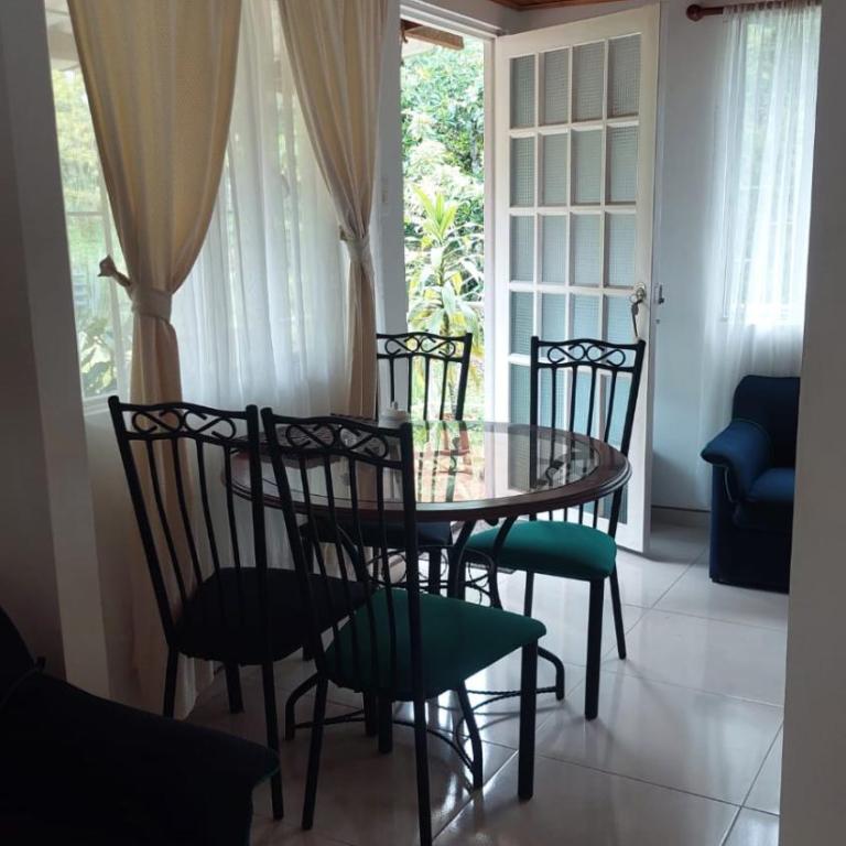 Alojamiento natural rural LOS NOGALES, apartamentos tipo glamping, avistamiento de aves, paisaje cafetero - Apartamento de 1 dormitorio - 14