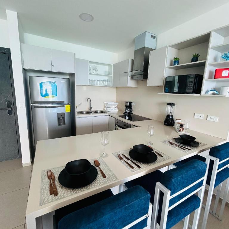 Luxury BK Tonsupa - Two-Bedroom Apartment - 7