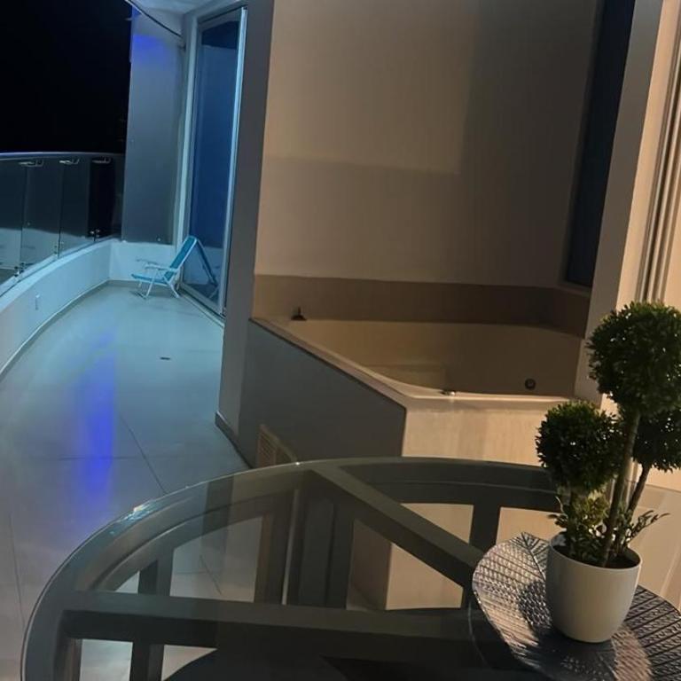 Luxury BK Tonsupa - Two-Bedroom Apartment - 19