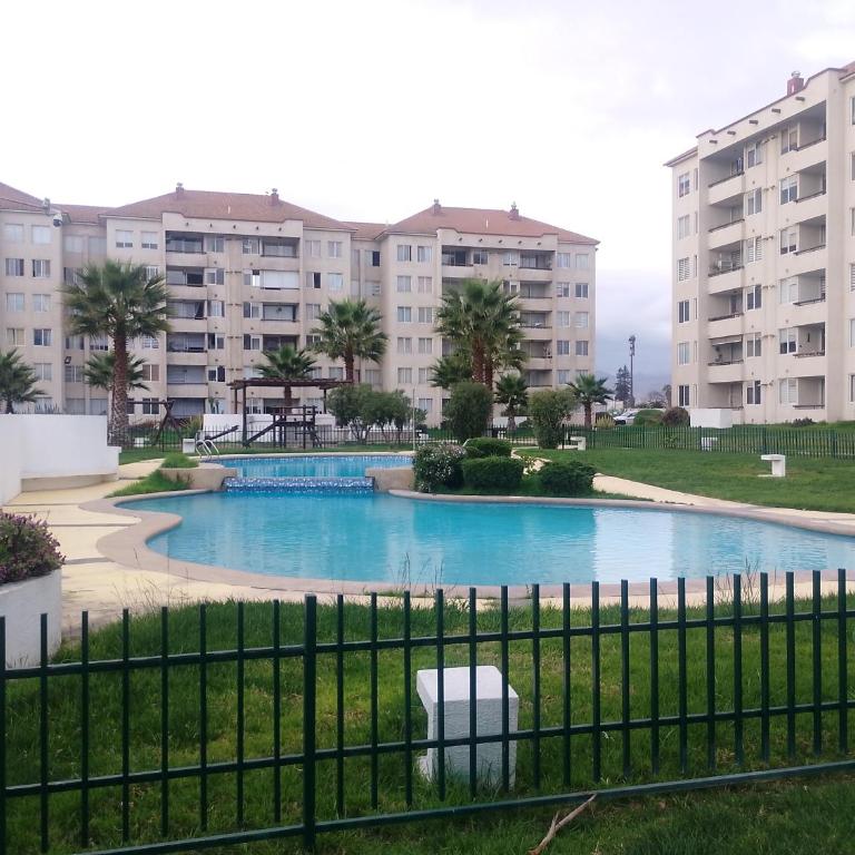 Moderno y cómodo departamento a pasos de la playa - Apartamento Superior - 1