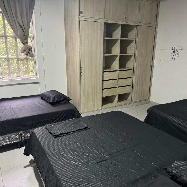 Alquiler casa campestre con piscina Villavicencio - Four-Bedroom House - 11