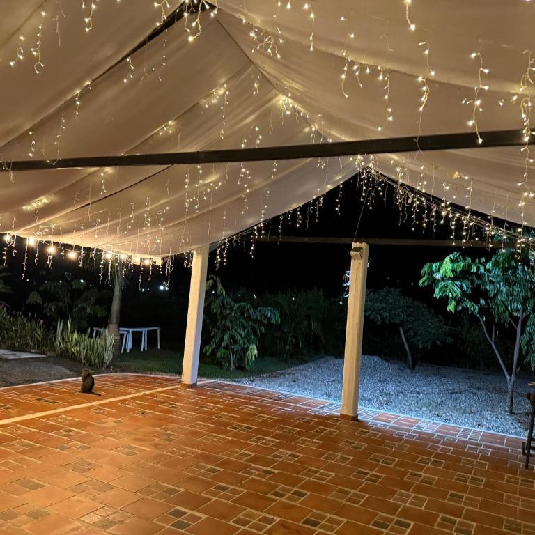 Alquiler casa campestre con piscina Villavicencio - Four-Bedroom House - 14