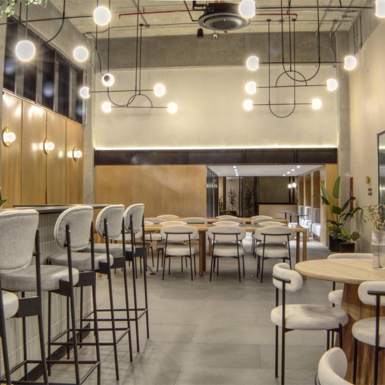 Expo GDL 2 Min Executive Style and Comfort - One-Bedroom Apartment - 27
