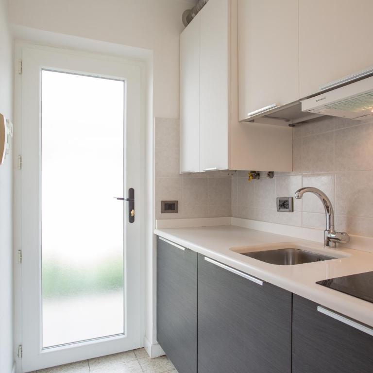 Casa Toblini al Lago on the beach - Appartamento Comfort con Balcone - 1° Piano - 29
