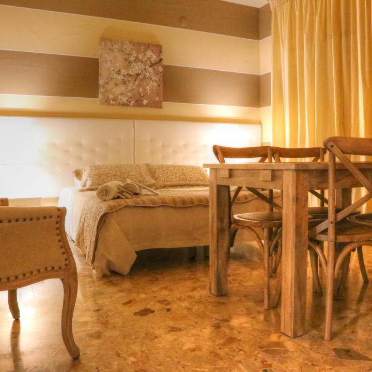 La Casetta di Lina Rooms and Apartments - Suite con Bagno Privato Esterno - 18