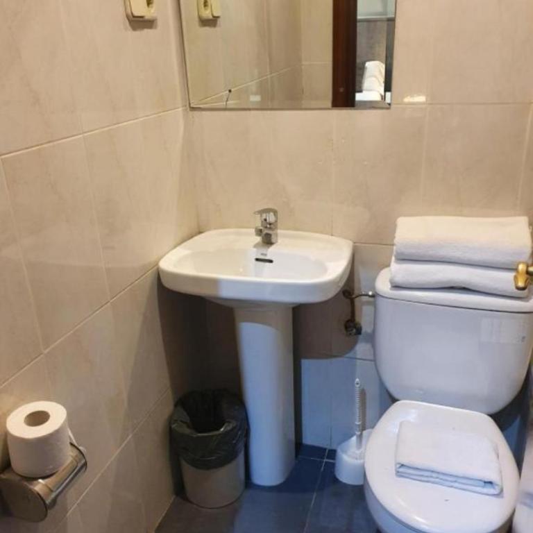 Plaza Dort Rooms I - Habitación Doble Económica - 2 camas - 3