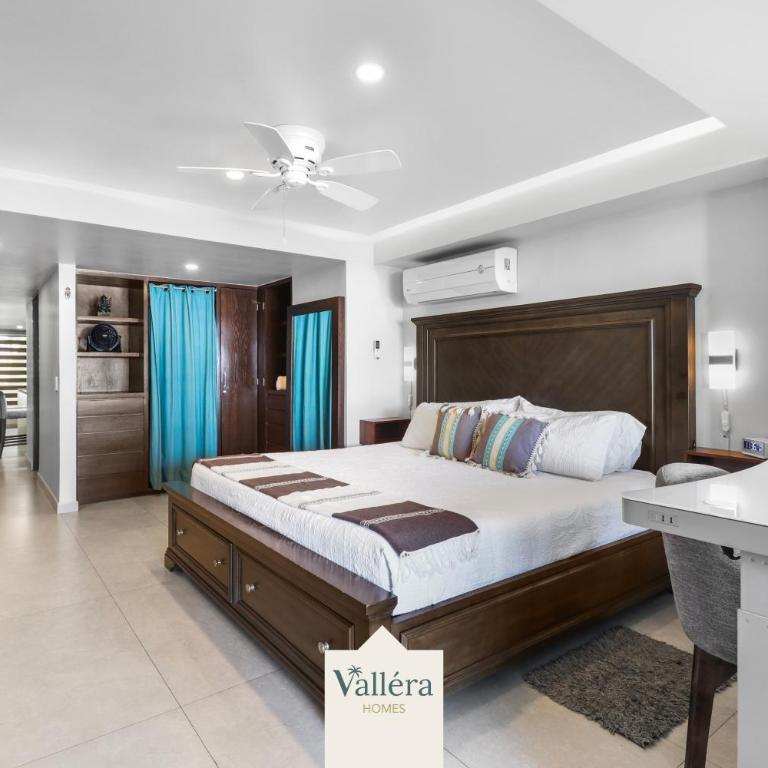Harbor 171, Luxury Couples Retreat, Beach front - One-Bedroom Apartment - 5