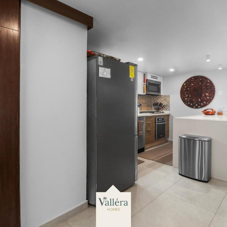 Harbor 171, Luxury Couples Retreat, Beach front - One-Bedroom Apartment - 6