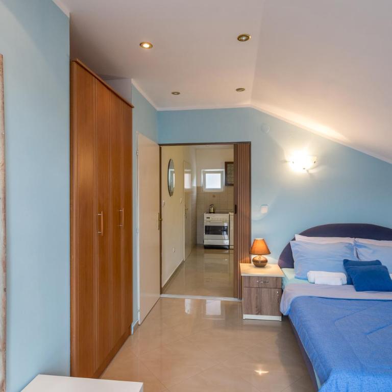 Adriana Apartments - Comfort One-Bedroom Apartment with Sea View - 2