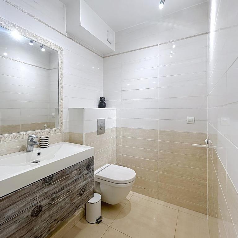 Les Pins Bleus - Appartement 2 Chambres - Vue sur Mer - 15