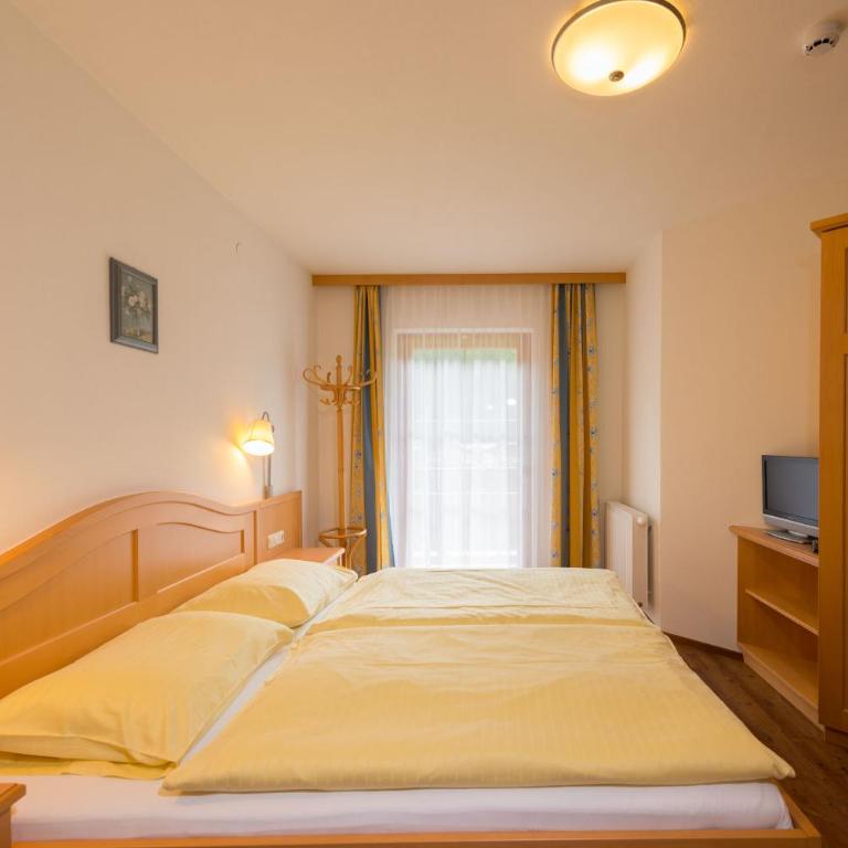 Landhaus Huber - Apartment mit 2 Schlafzimmern - 2