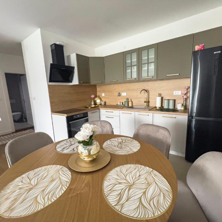Elegant Escape Lux, Planet Residence i Spa center - One-Bedroom Apartment - 10