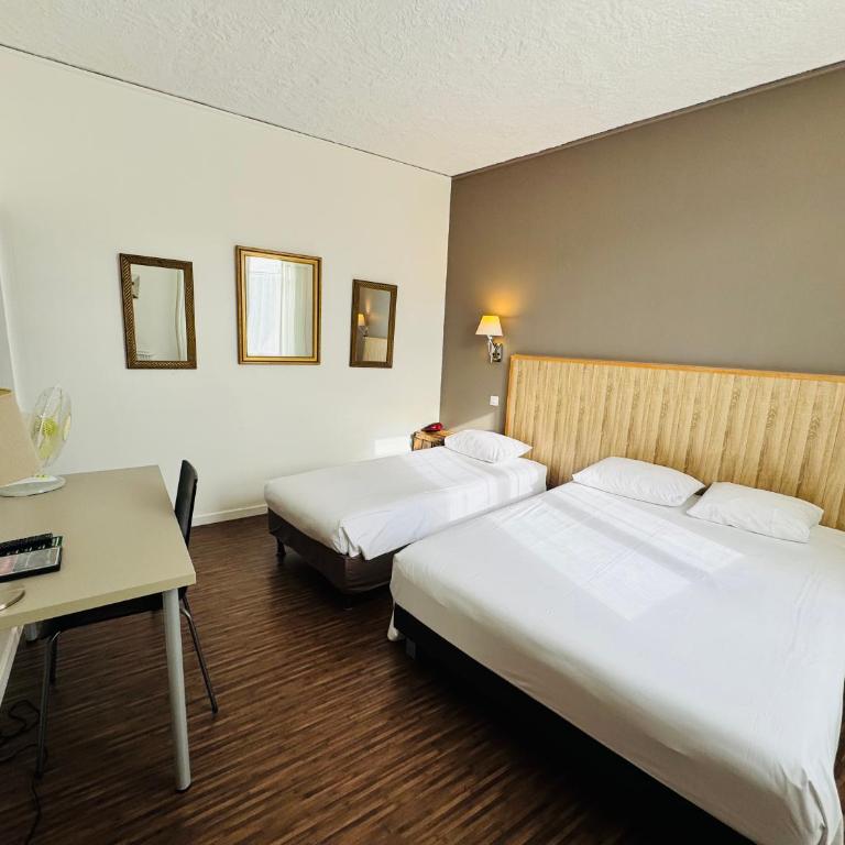 Hotel Italia - Chambre Triple - 9