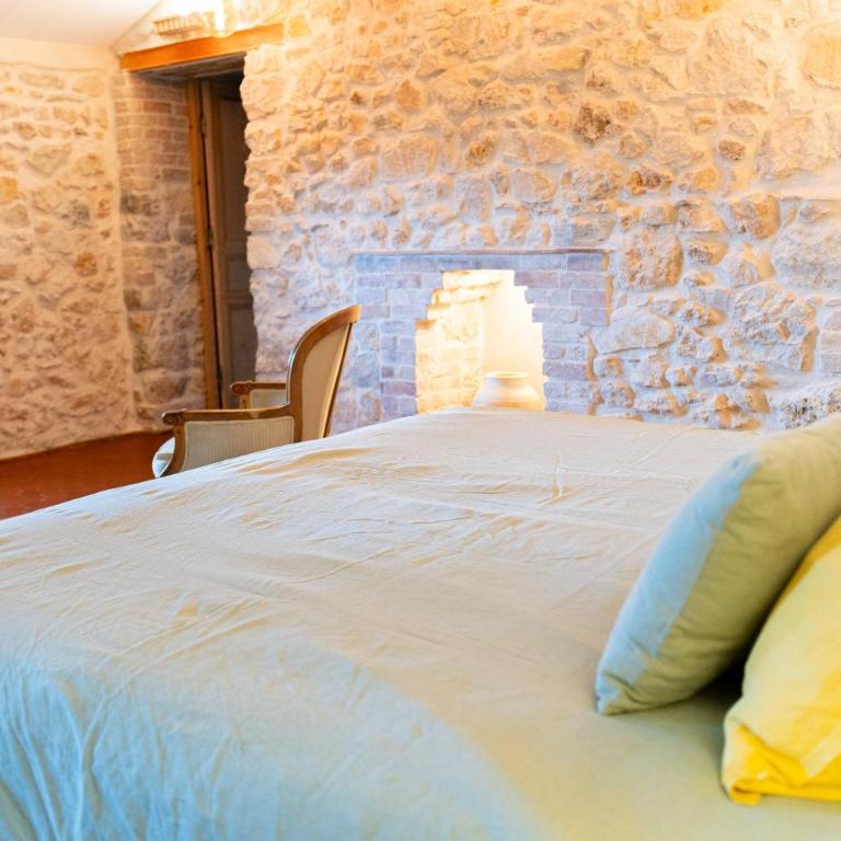 Domaine de la Cascade Parfumée - Habitación con cama extragrande y vistas al jardín - 3