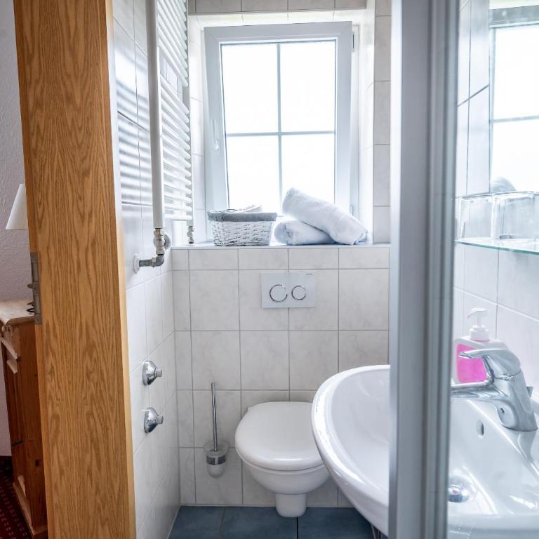 Gästehaus Alpenkranz - Budget Doppelzimmer - 7