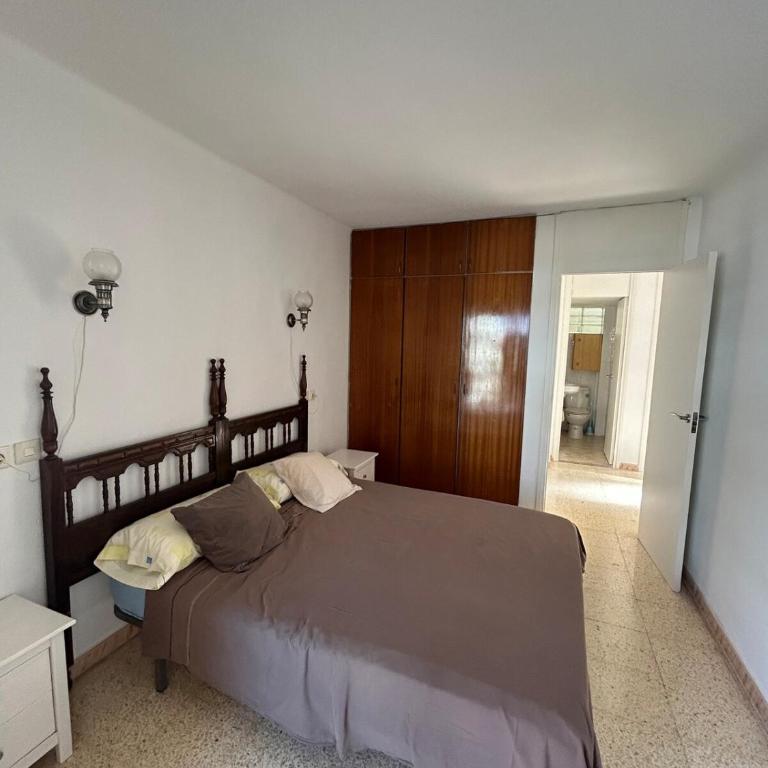 Playalmud-Apartment in La Pineda - Two-Bedroom Apartment with Terrace and Sea View - 16