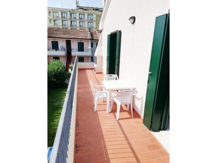 Residence Porto Sole - Apartment mit 2 Schlafzimmern, einem Balkon und Meerblick - 16