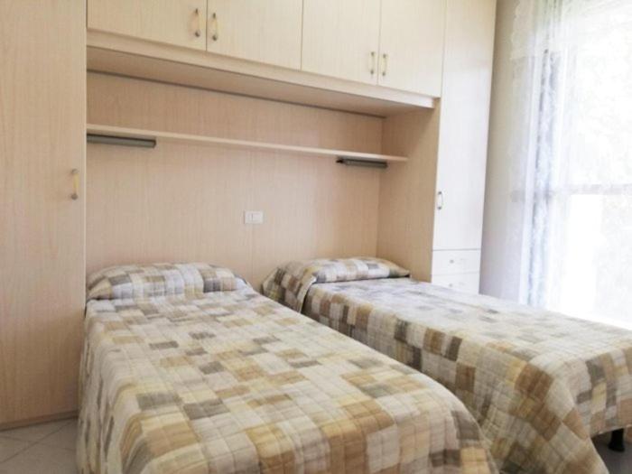 Residence Porto Sole - Apartment mit 2 Schlafzimmern, einem Balkon und Meerblick - 21