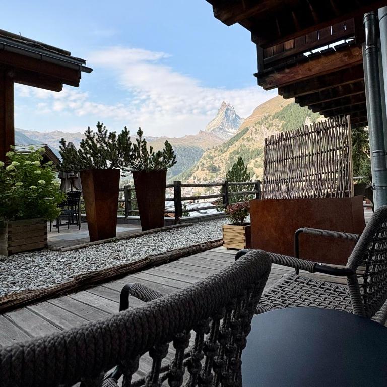 Alpenlodge - Boutique Doppelzimmer mit Matterhornblick - 1