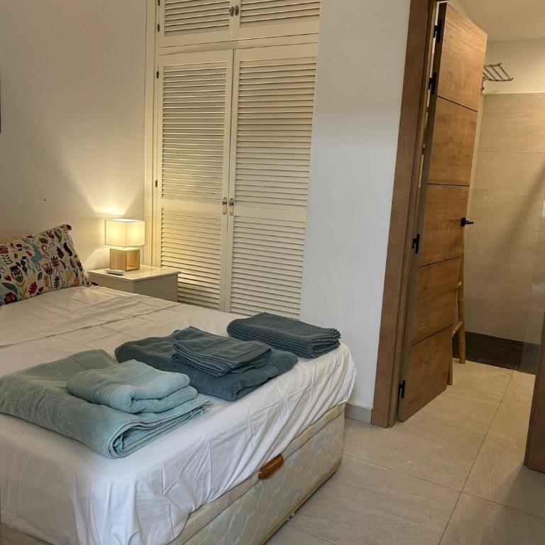 Escapada frente al mar con piscina y parking - Apartamento de 1 dormitorio - 8