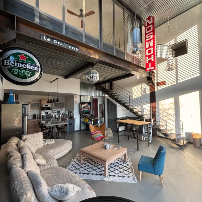 Loft sur 2 Étages dans maison individuelle - Appartement - 1