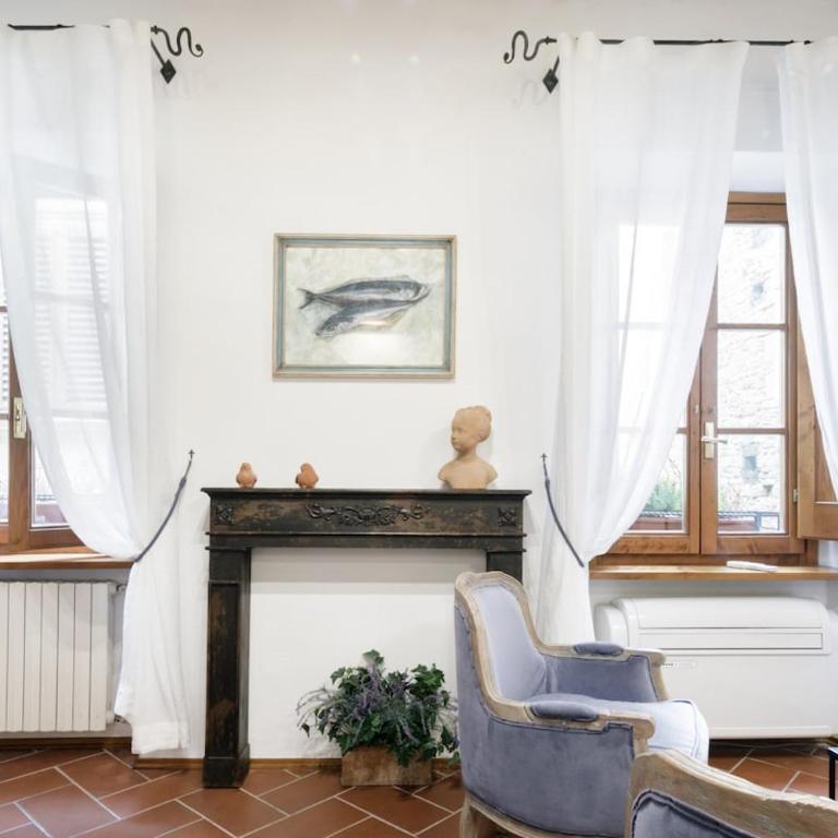 Historic tower-house with unique atmosphere - Appartamento con 2 Camere da Letto - 1