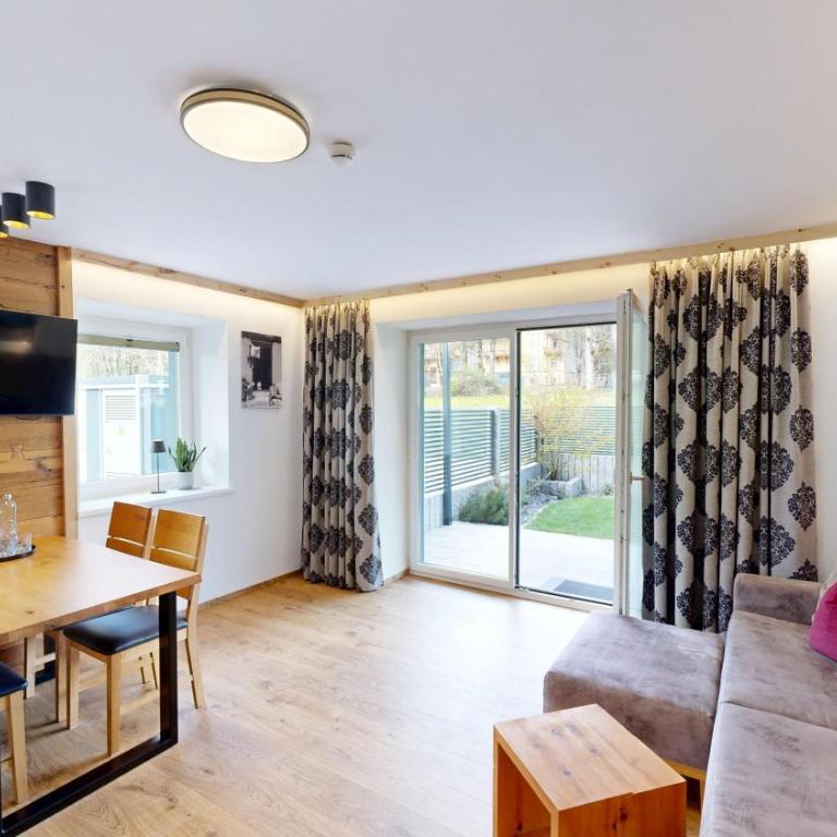 Appartements Am Achensee - Apartment im Erdgeschoss mit Garten- und Bergblick - 9