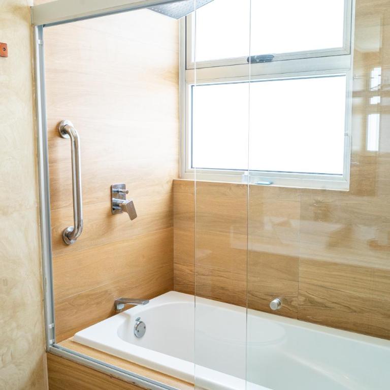 Departamento exclusivo en Mazatlan con alberca y vistas a la playa - Three-Bedroom Apartment - Oceanfront - 18