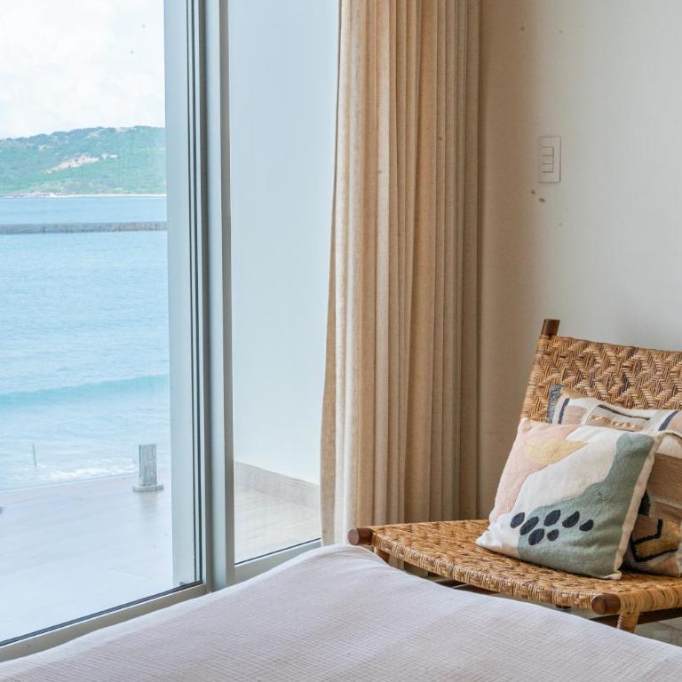 Departamento exclusivo en Mazatlan con alberca y vistas a la playa - Three-Bedroom Apartment - Oceanfront - 3