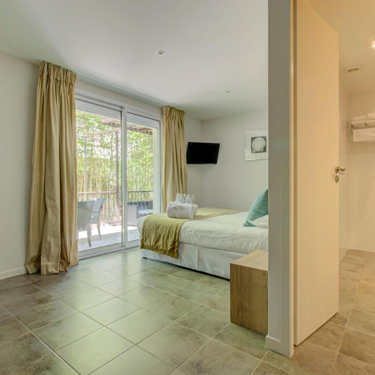 Le Cottage - Hotel & Spa - Chambre Double avec Canapé et Terrasse - 6