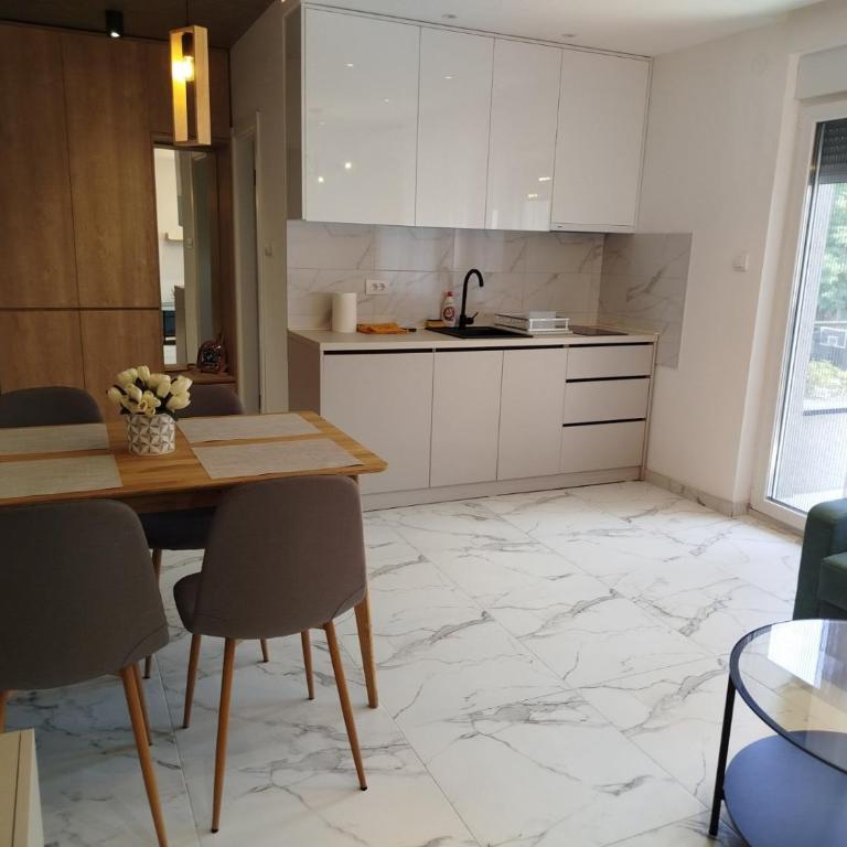 Vista MDD - Apartman sa 1 Spavaćom Sobom - 2